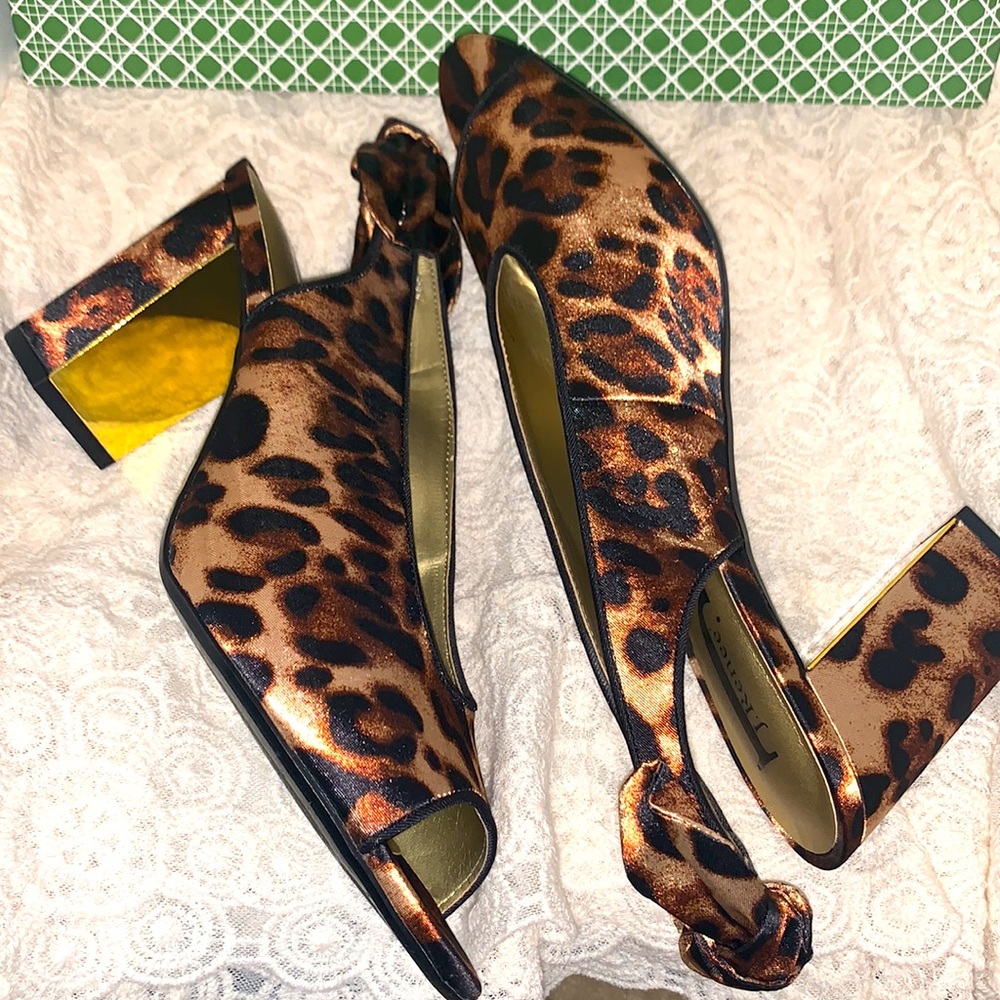 ⭐️Gorgeous J.Renee’ Heels - Picture 4 of 8